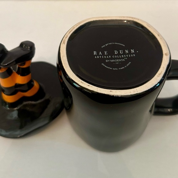 Hocus Pocus Rae Dunn   RARE/Collectors Addition - Picture 3 of 4